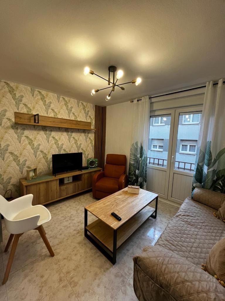 Precioso Piso Totalmente Reformado. Appartement Gijón Buitenkant foto